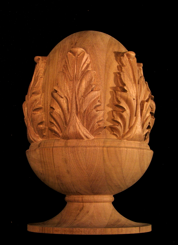 Wood Finial Classic Carved Pineapple