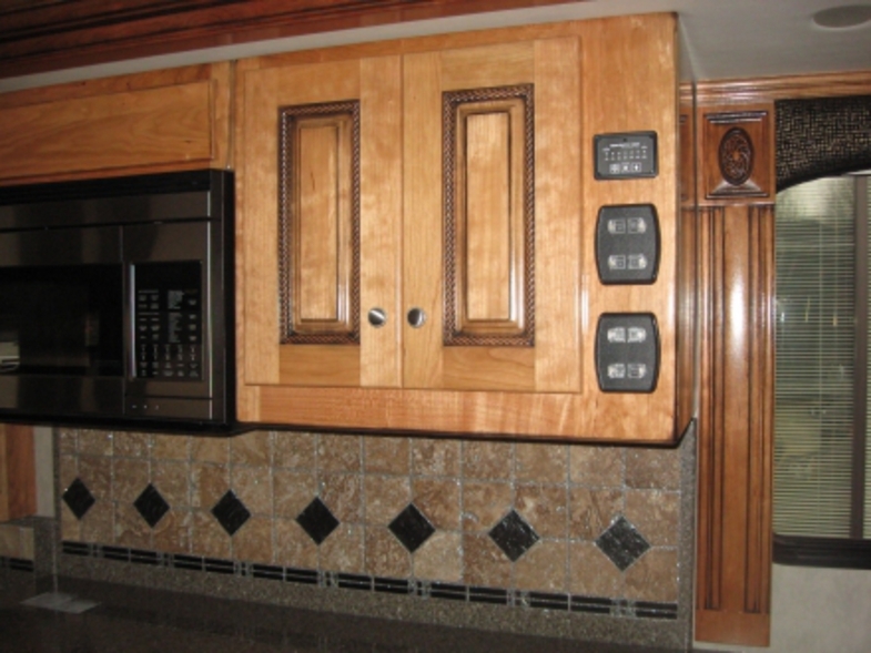 Cabinet Door with Carved Rope Molding | Recreational Vehicles, RVs and Bus Conversions