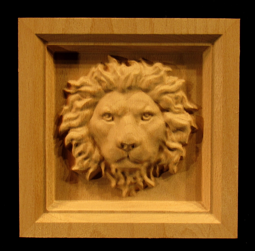 Corner Block - Regal Lion