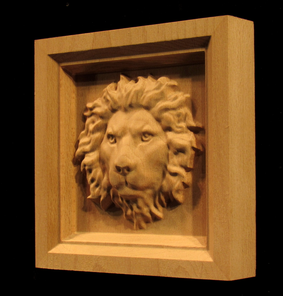 Corner Block - Regal Lion