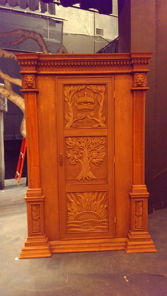 The Lion, the Witch, and the Wardrobe, Narnia Closet | Theater and Movie Set Carvings