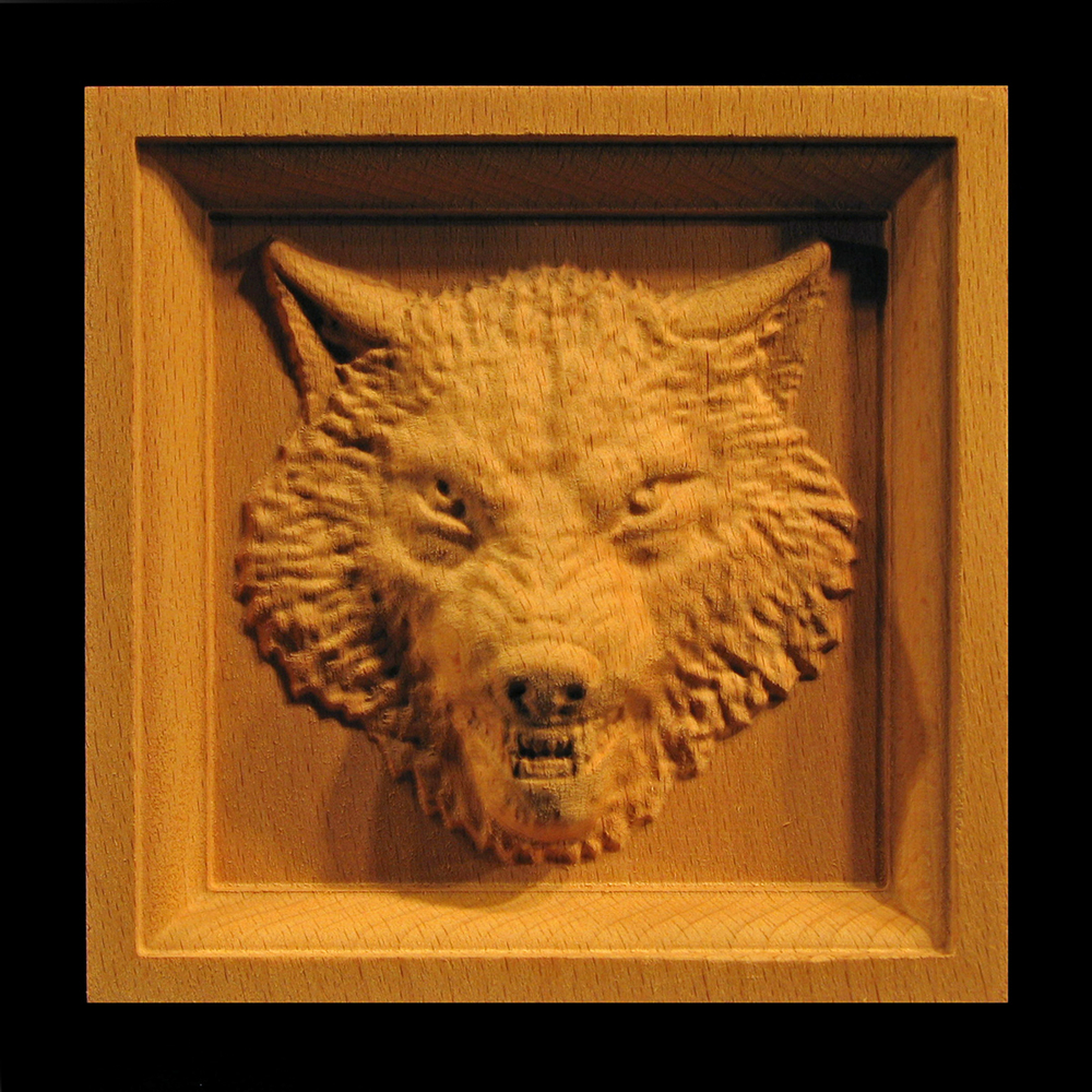 Corner Block - Wolf with Teeth