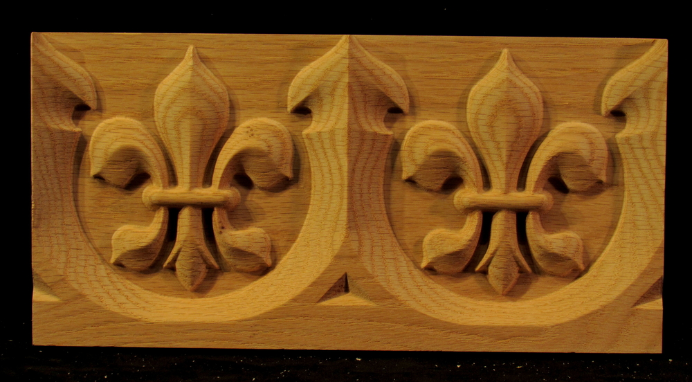 Fleur de Lis Moulding | Church and Liturgical Themes