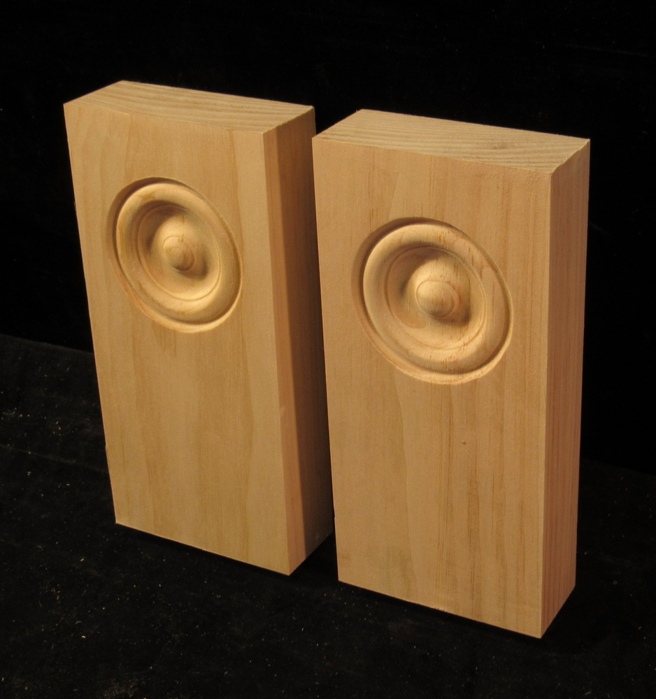 Plinths with Bullseye 4.25 x 9 x 1.75, 2 pc