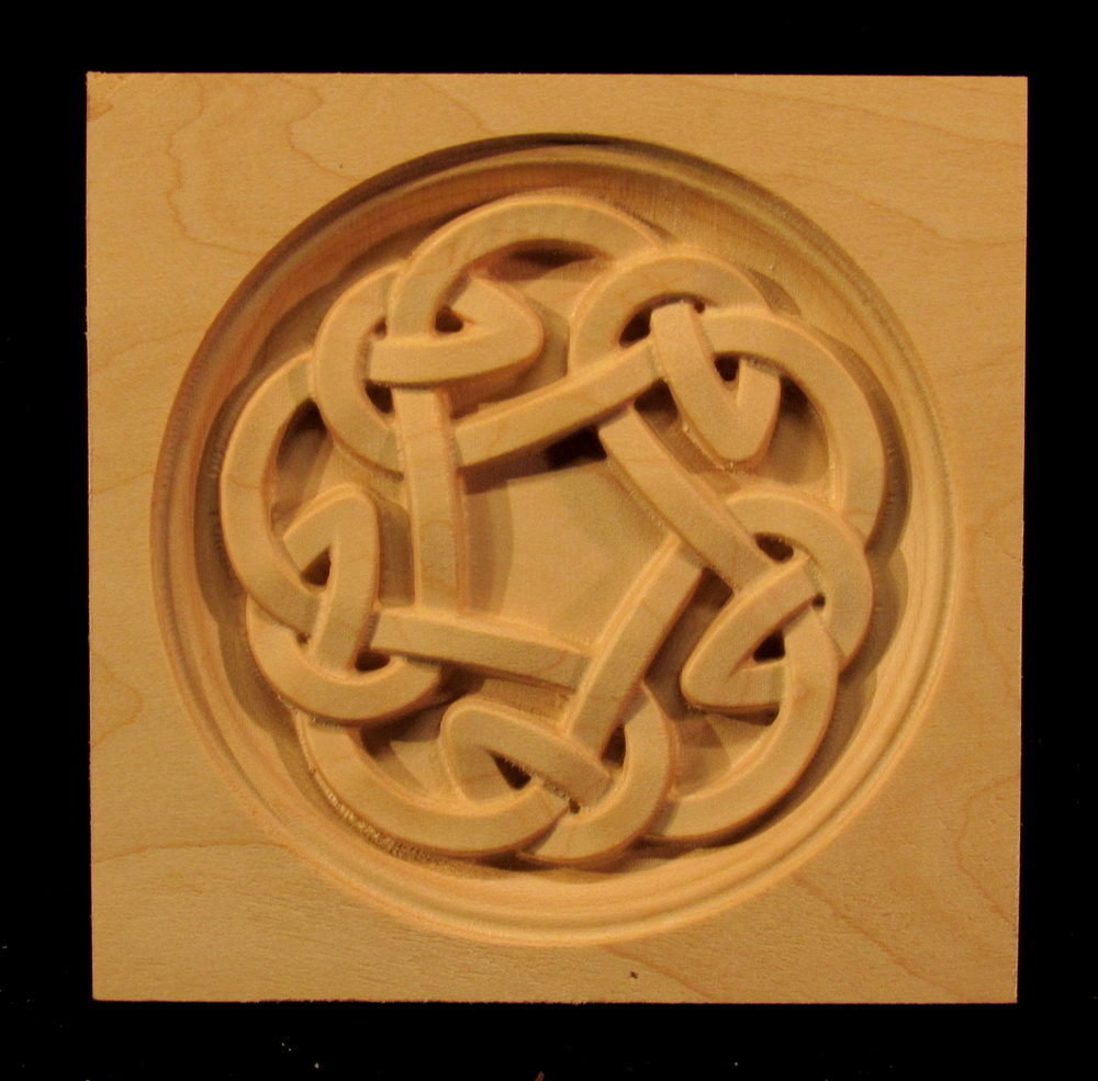 Corner Block - Celtic Pentagon Knot