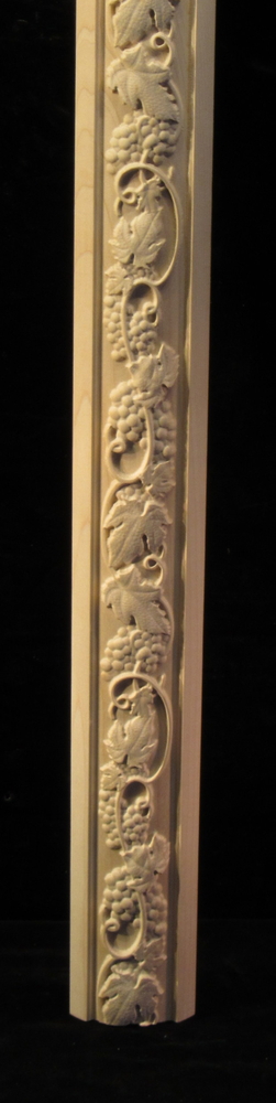 Corner Moulding - Tuscan Grape