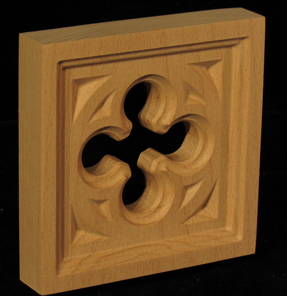 Corner Block - Gothic Quatrefoil, Pierced