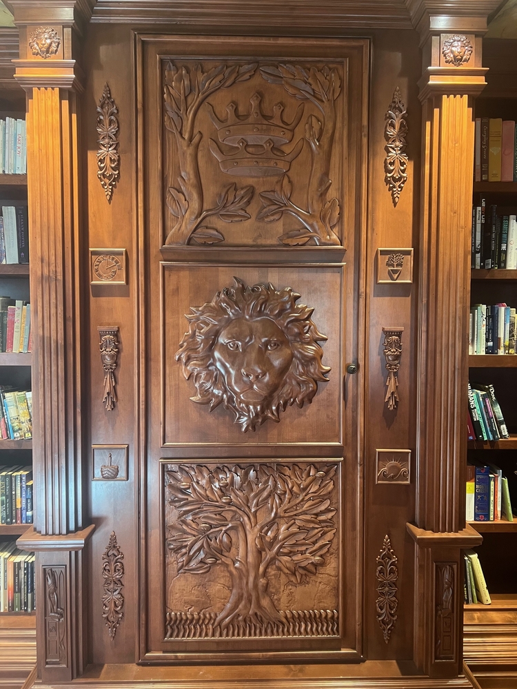 The Lion, the Witch, and the Wardrobe, Narnia Closet PART II