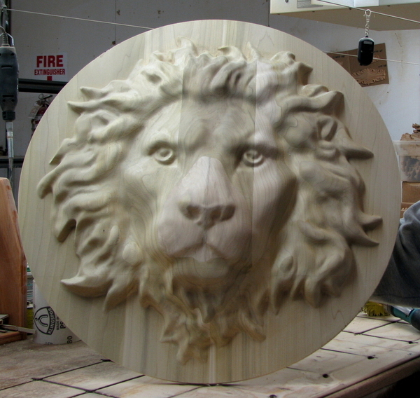 Image Large Lion Head carving