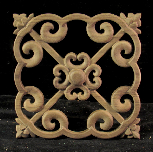 Image Medallion - Ornate Iron
