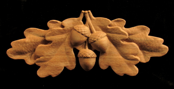 Onlay -Oak Leave and Acorns in Oval Carved Wood